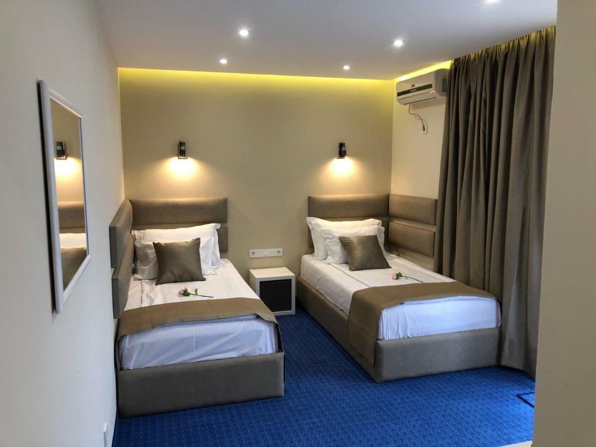 Family Hotel Avenue Kiten  Ngoại thất bức ảnh