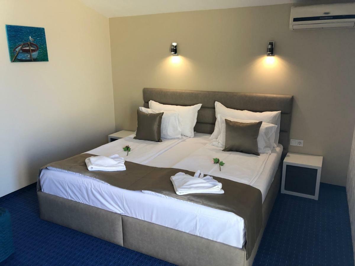 Family Hotel Avenue Kiten  Ngoại thất bức ảnh